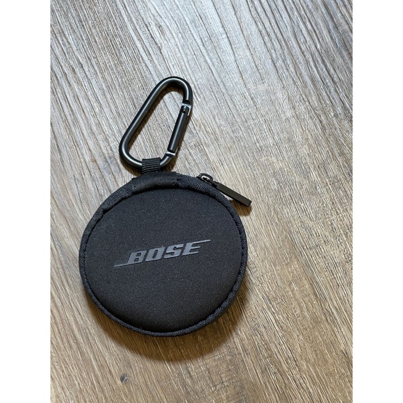 Bose Other - SoundSport Wireless Headphones Carry Case With Carbine Hook‎
